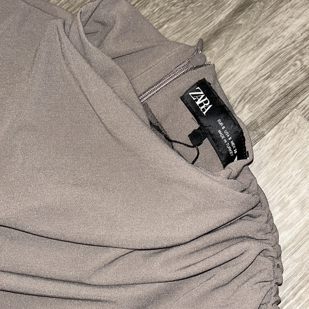 Zara - Picture 6 of 12